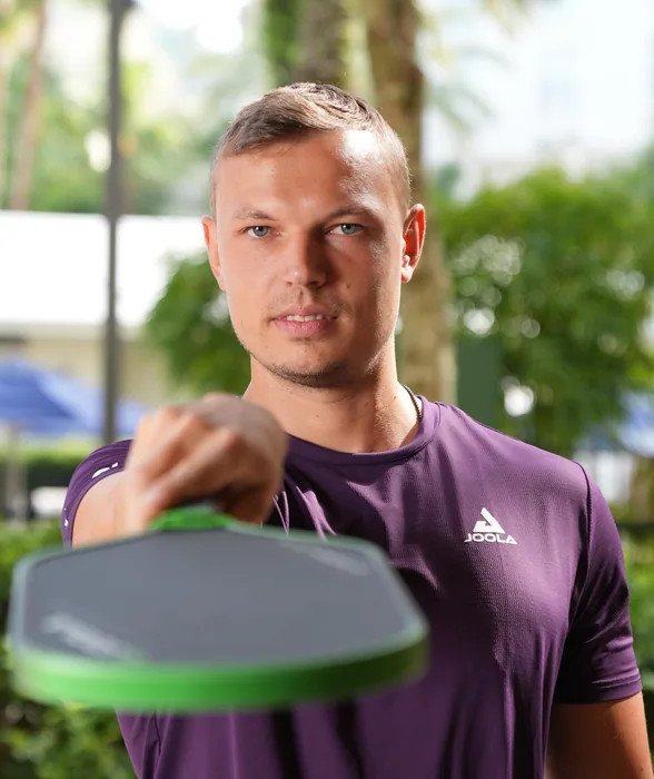 Felix Grunert als vierter Spieler beim Pickleball 3er-Training in Erlangen